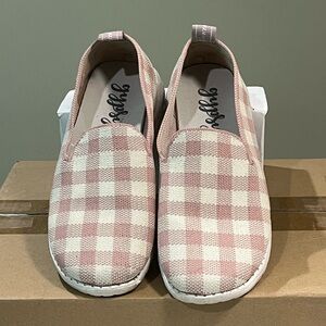 Gypsy Jazz pink and white plaid slip ons